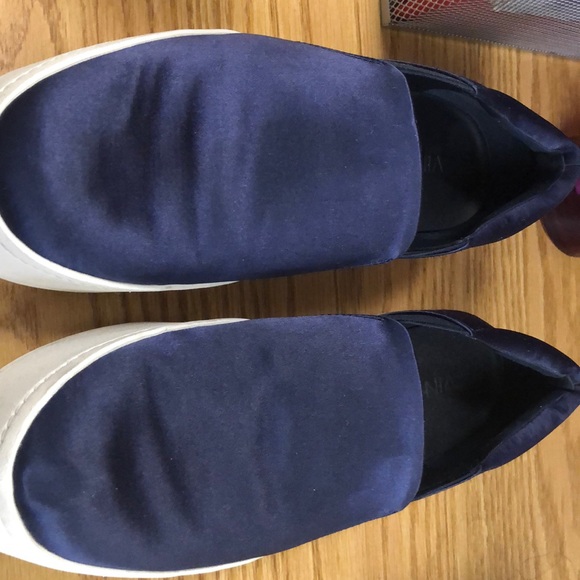 Like new Vince navy platform slip on sneakers - Picture 2 of 6